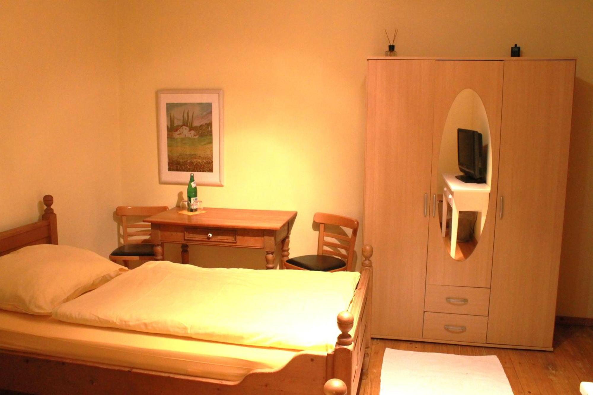 Doris & Peter Privatunterkunft Düsseldorf